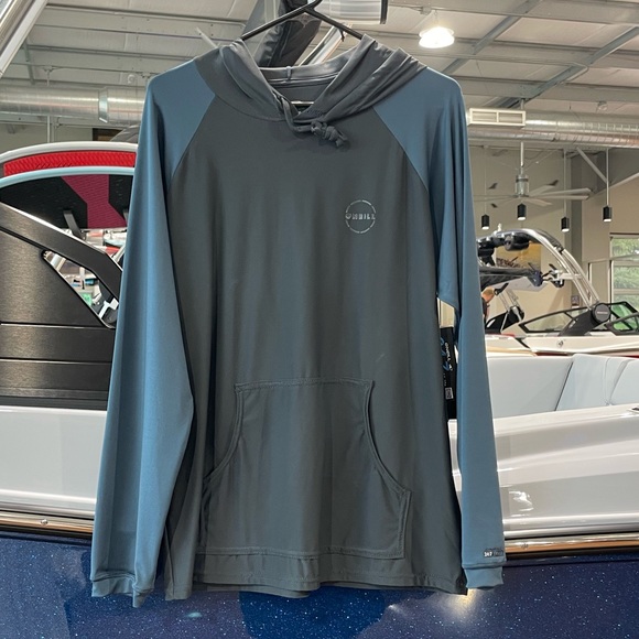 O'Neill Other - O'Neill 24-7 Traveler Sun Hoodie